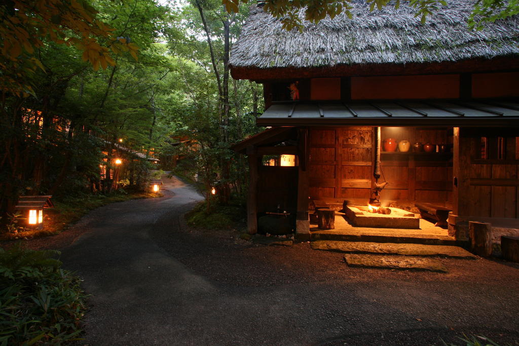 Ryokan Sanga Минамиогуни Екстериор снимка